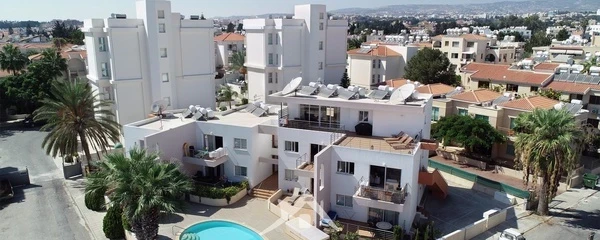 2-bedroom penthouse to rent €1.350, image 1
