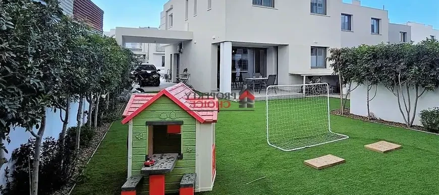 4-bedroom villa fоr sаle €500.000, image 1